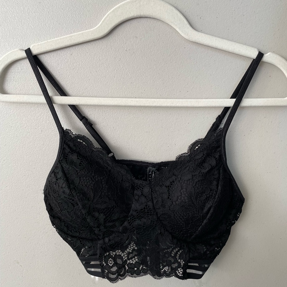 NWT Fashion Nova Bralette Size Small